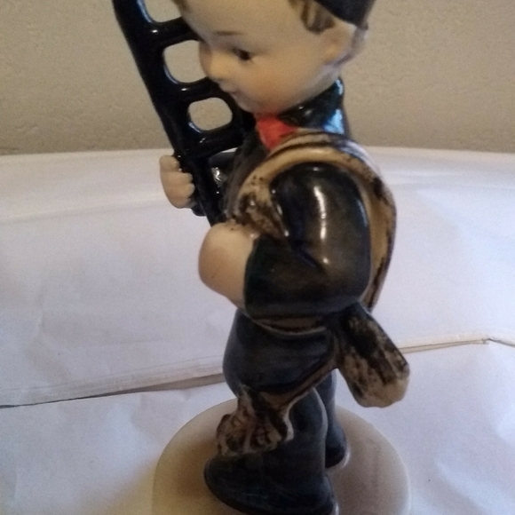 Excellent Hummel Chimney Sweep Figurine - Picture 2 of 8